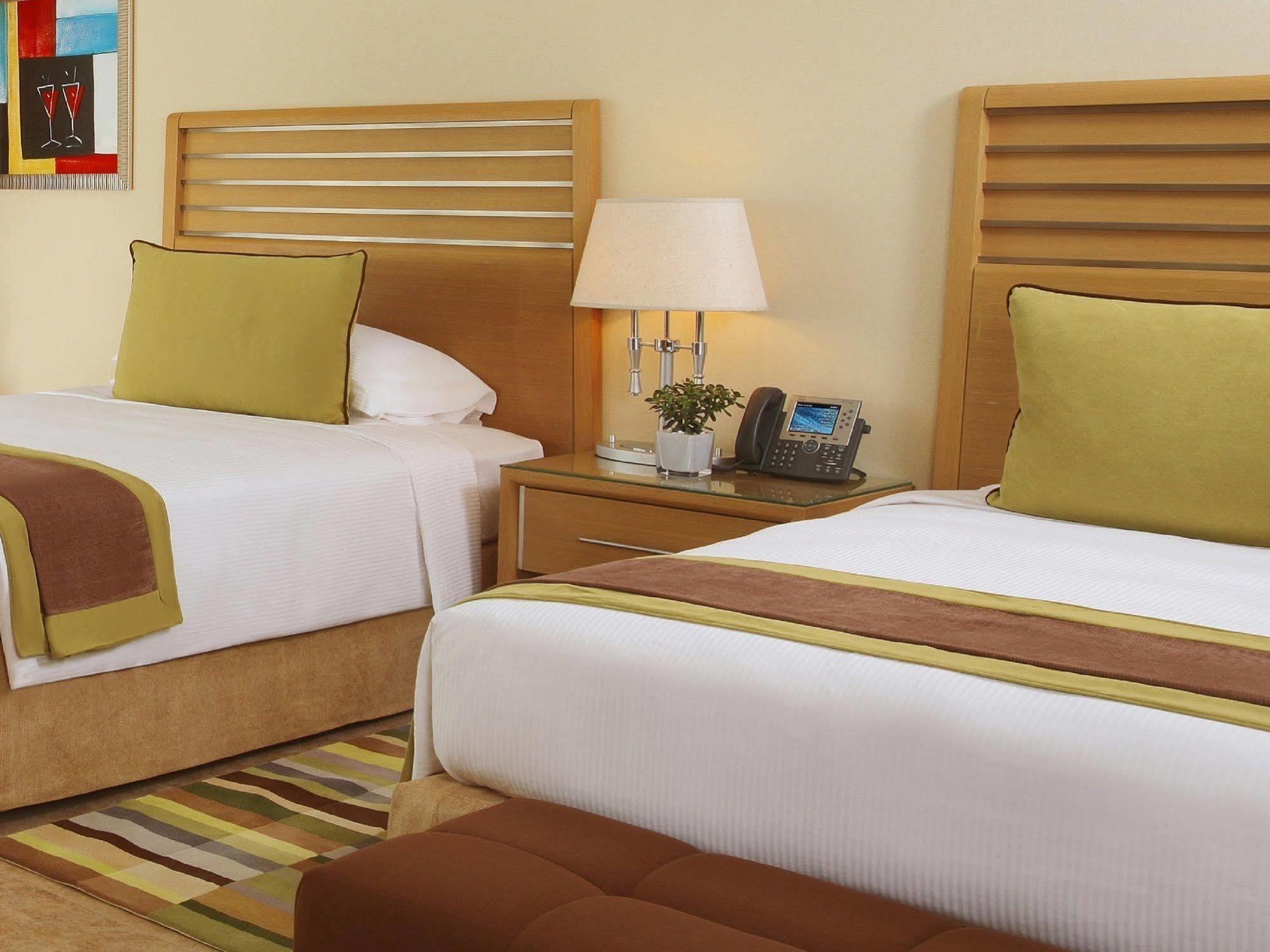 Nour Arjaan By Rotana-fujairah 4*